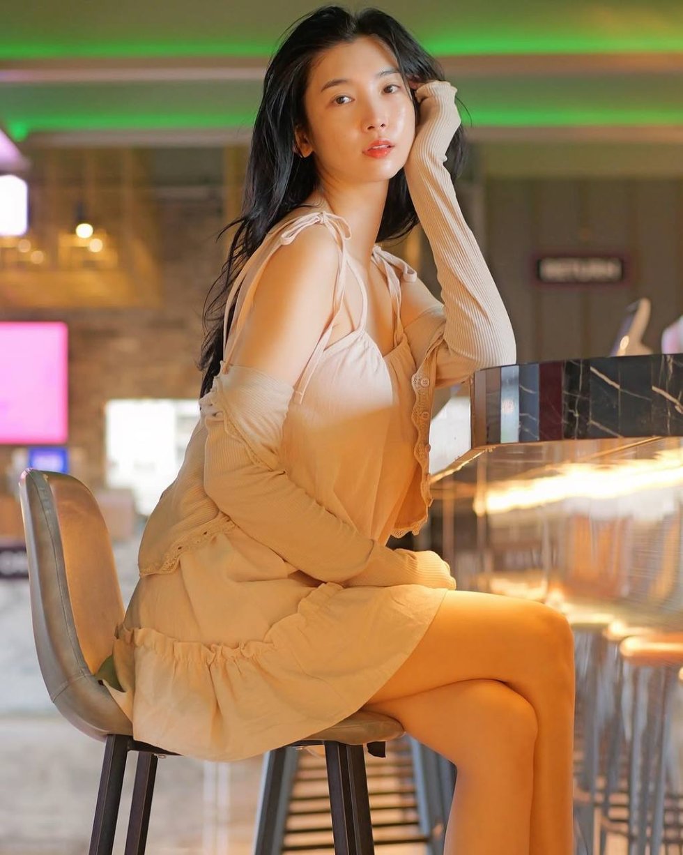 包养女销售员生活 包养女销售员生活