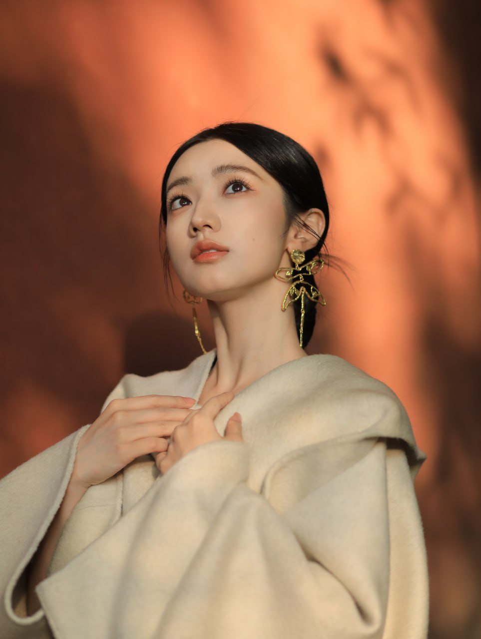 包养女孩 包养女孩