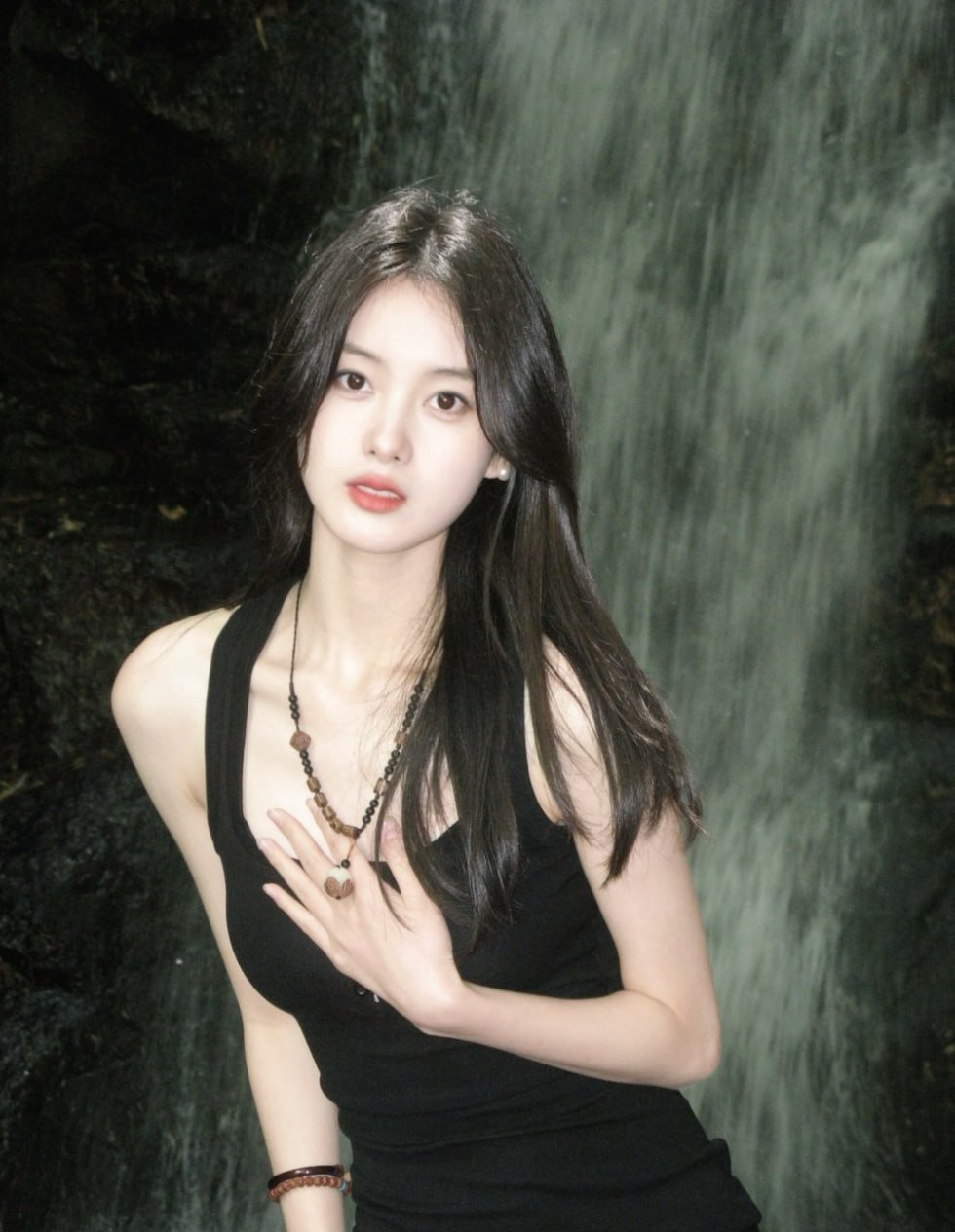 鄂州包养女大学生 鄂州包养女大学生