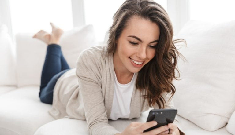 35条必知的女生短信交流规则，既吸引她又不让她反感